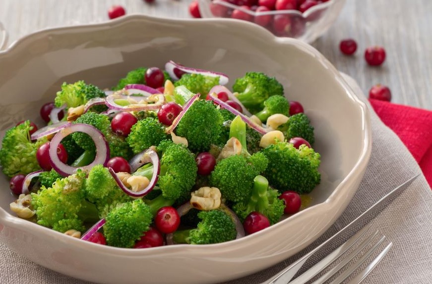 Broccoli salad recipe for bowel cancer prevention